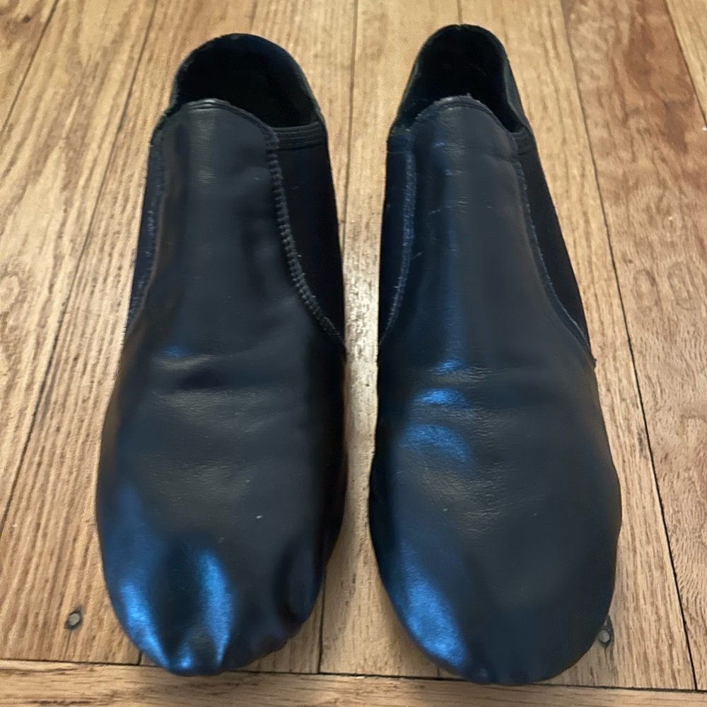 Black Leather Women’s Dance Shoes